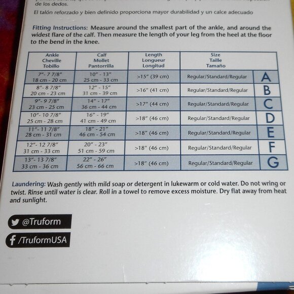 Truform Leg Health Black Below Knee Moderate Compression Stockings 15-20 mmHg - Picture 3 of 5